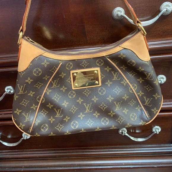 SOLD ❤️ - Picture 1 of 13